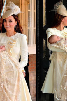 Naravni pasu slovesnost Princesa Formalno Čipke Nasršenega rokav Krst Obleko