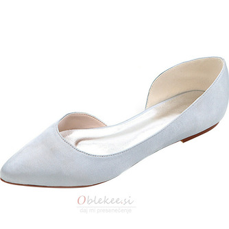 Čevlji s poudarjenimi čevlji iz satena z ravnimi čevlji za maturantski ženski čevlji - Stran 1